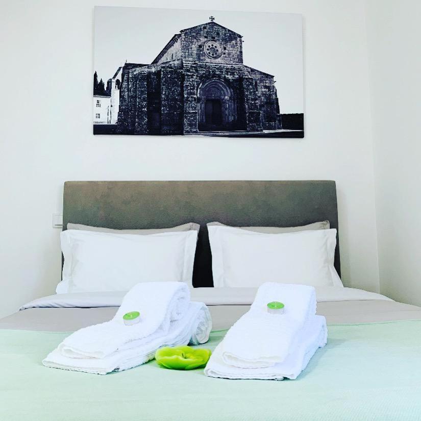 Casa Da Vila Guest House 포보아데바짐 외부 사진
